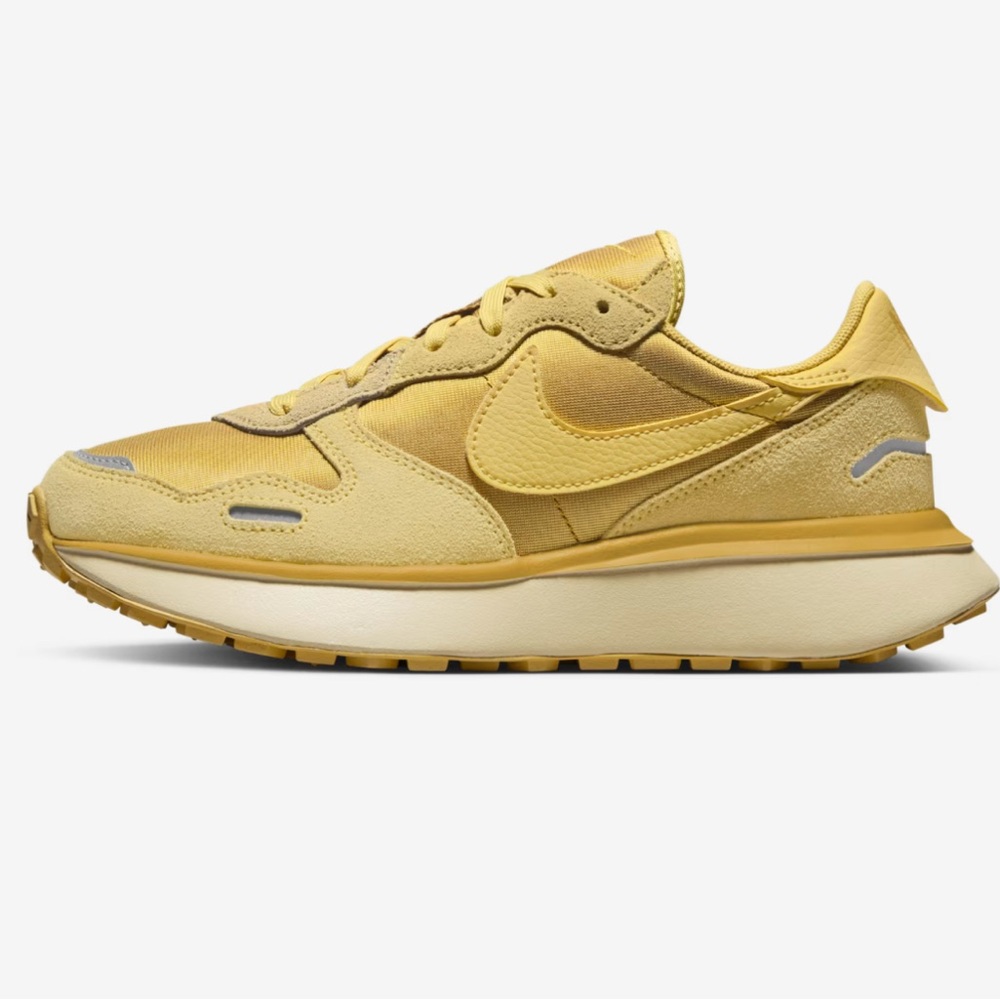 Nike Phoenix Waffle -Wheat Gold Sz 8